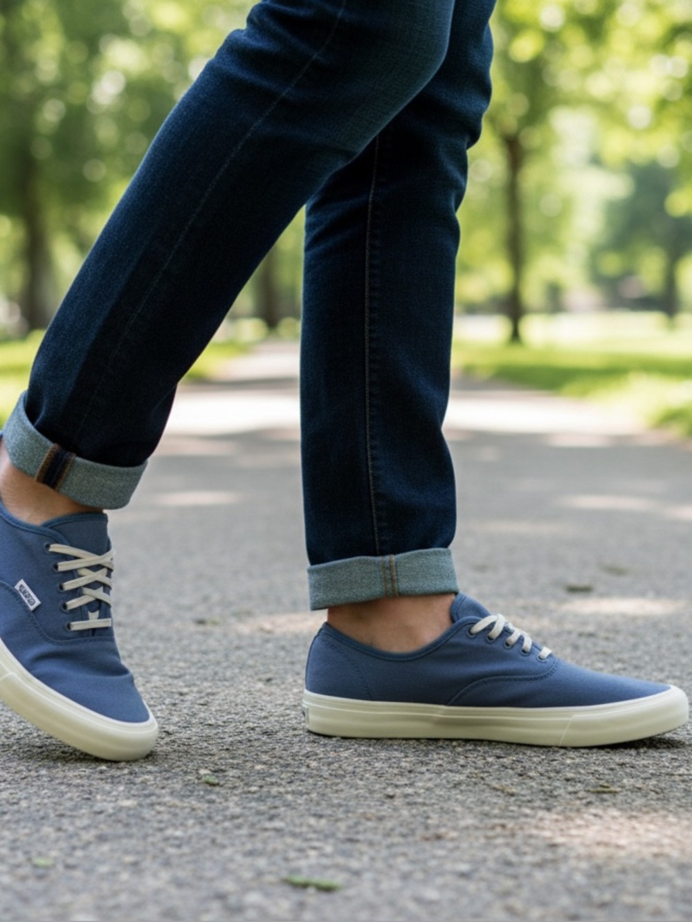 SeaVees Men’s Legend Sneaker Navy Blue with Cream Soles